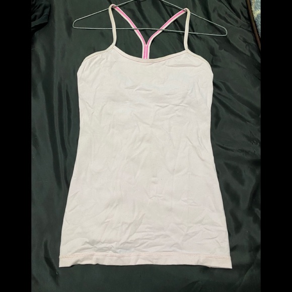 Baby pink Lululemon Tank Power Y - Picture 3 of 4
